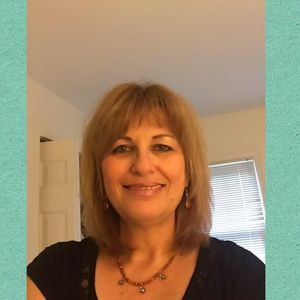 Meet your Posher, Dina